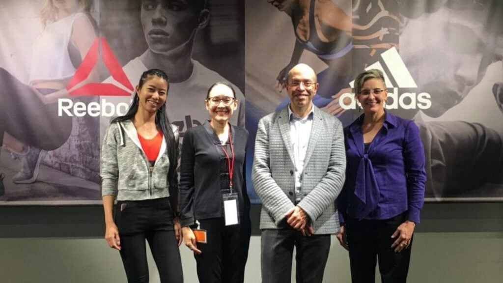 Leading the Way for Strong Women in the Corporate World Leading the Way for Strong Women in the Corporate World